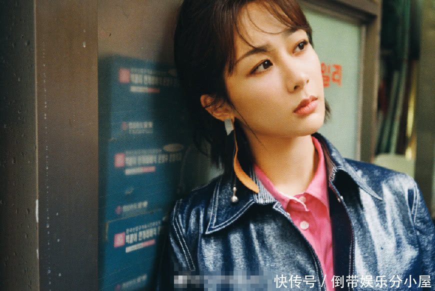 40岁海清和26岁杨紫同穿半裙，不看年龄拼衣品，美的不分上下