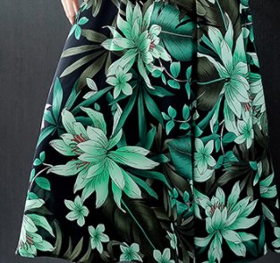 女人一过50岁,建议多穿“贵妇裙”,配双高跟鞋,超美超迷人