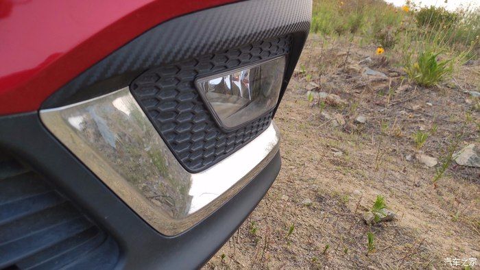 荣威RX3不喜欢跟团，更喜欢自己开车自驾游