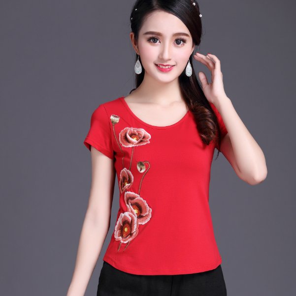 美的让人尖叫的妈妈装!难怪婆婆一买好几件,件件又显嫩又显气质