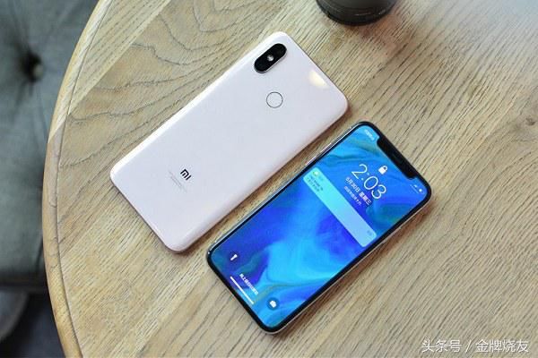 客观分析:小米8优缺点!