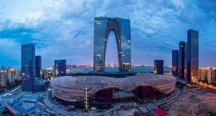 中国最有牌面的地级市：在副省级中“七进七出”，即将超越直辖市