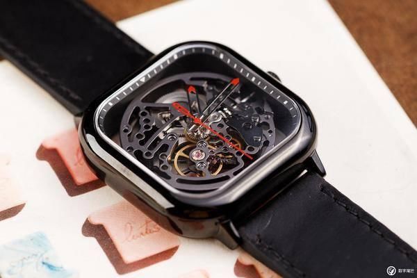 时髦的外表与复古的内心，CIGA 机械表体验