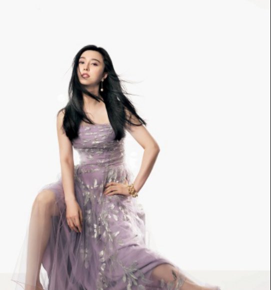  『显得』奔三的女人穿打底裤俗气,成熟女性怎么穿搭能显得优雅显气质?