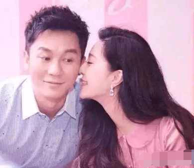 范冰冰在《还珠格格》中, 衣服被扒只剩肚兜, ,