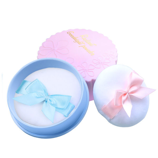 几乎没有女人知道,夏天睡前用厨房一样东西,眼袋白得发光透亮