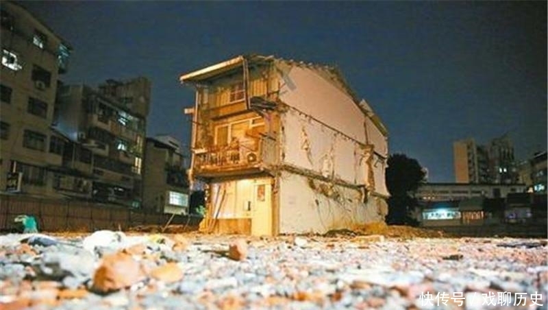  「开放」中国最“霸气”钉子户，1亿赔款也不搬，还要买下开放商