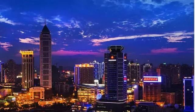 年轻人纷纷逃离“北上广”，选择去了这3座城市，并不是回家乡！