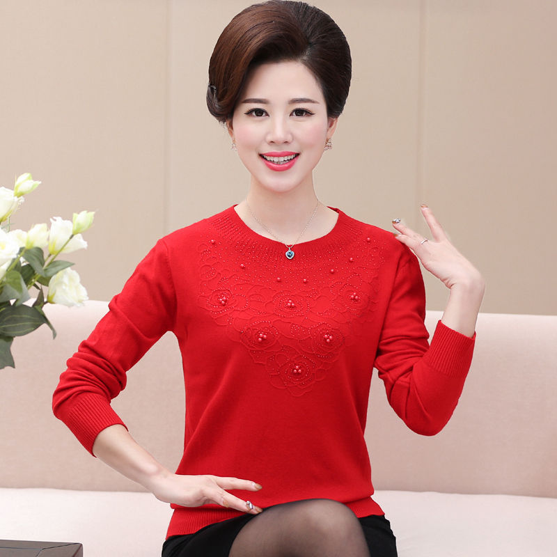 妈妈装，衣服稍微长一点显年轻，还显得有气质