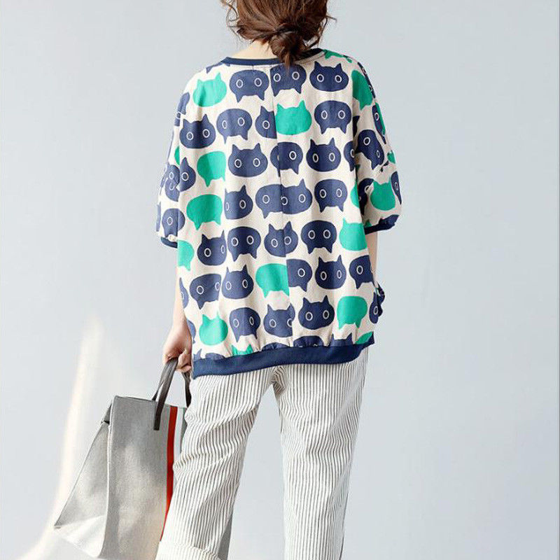 不得不说!53岁妈妈有眼光,穿了这款套装,秒变古典女神