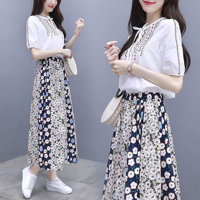 下半身胖的女人，千万别穿旗袍!反季真丝衫洋气显瘦，关键还实惠