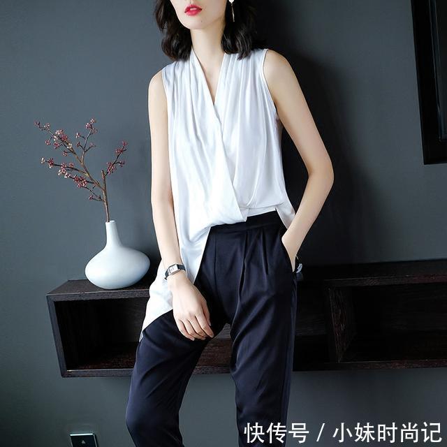 【女性】身为职场女性，在衣品上穿法要带点灵动性，比如穿套装就很精神