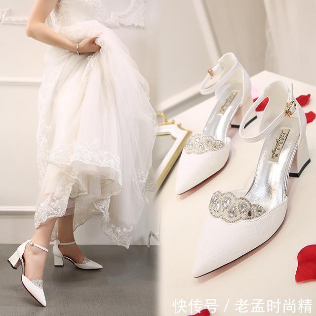  水钻高跟鞋@穿起美丽的水晶鞋，你一定会比灰姑娘更美，一定能遇到你的王子