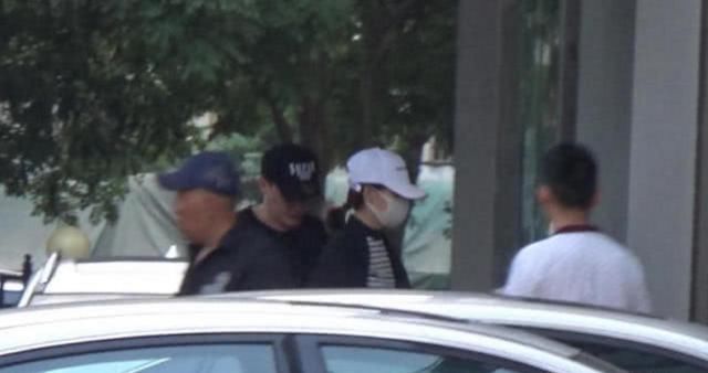 卓伟又放大招，携手港媒曝颖宝年底结婚，林心如、方媛意外躺枪