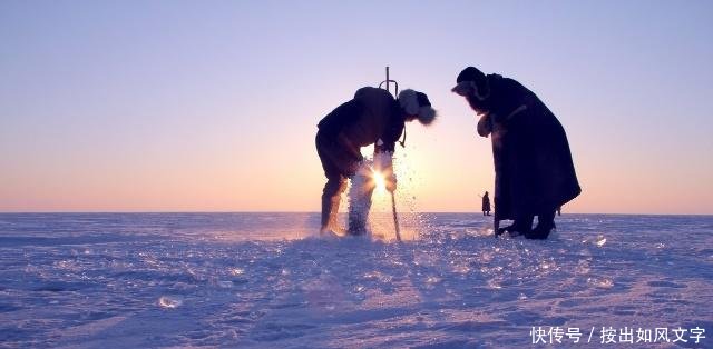 查干湖一网30万斤鱼，头鱼拍卖99万，网友半辈子身价不如一条鱼