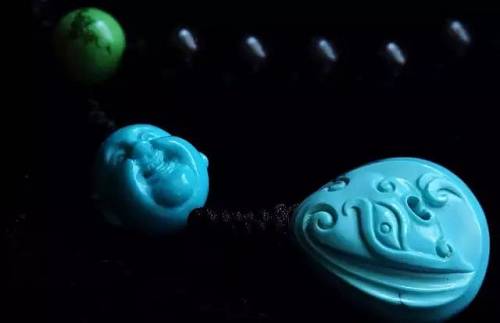 论色彩搭配在串珠界的重要性