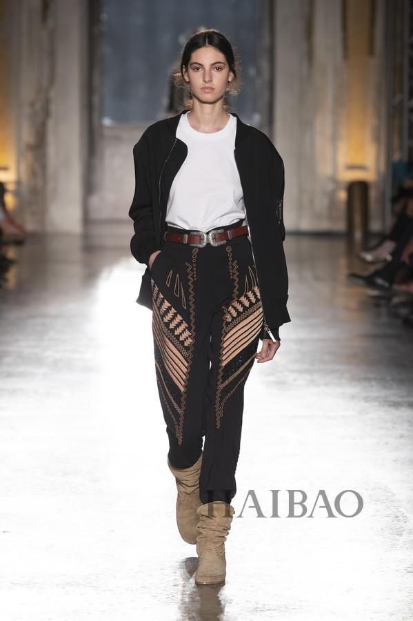 以高级玩趣致意时尚！Alberta Ferretti 2019 女装度假系列：限定