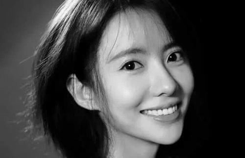 「公寓」《爱情公寓》诺澜真是逆生长，28岁却似小女孩，网友：女神无疑