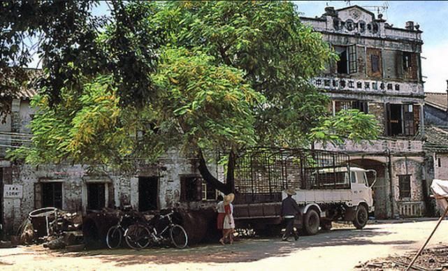  「几十年」1980年从香港到深圳 那真的是两个世界 反差好大