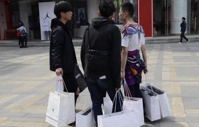  『有品』AJ成本仅占售价9%？小米有品89元怒揭鞋圈秘密，鞋贩：挡我财路