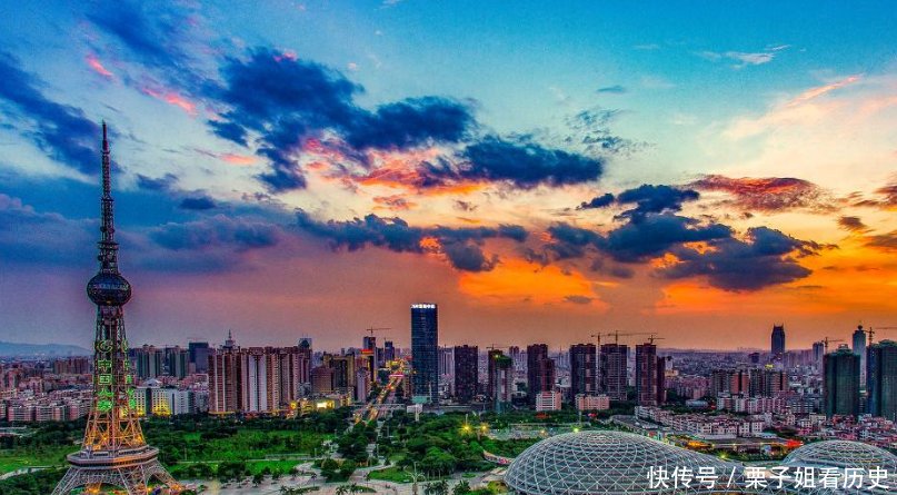 国内最有潜力的4个二线城市，有望跻身一线，是你的家乡吗