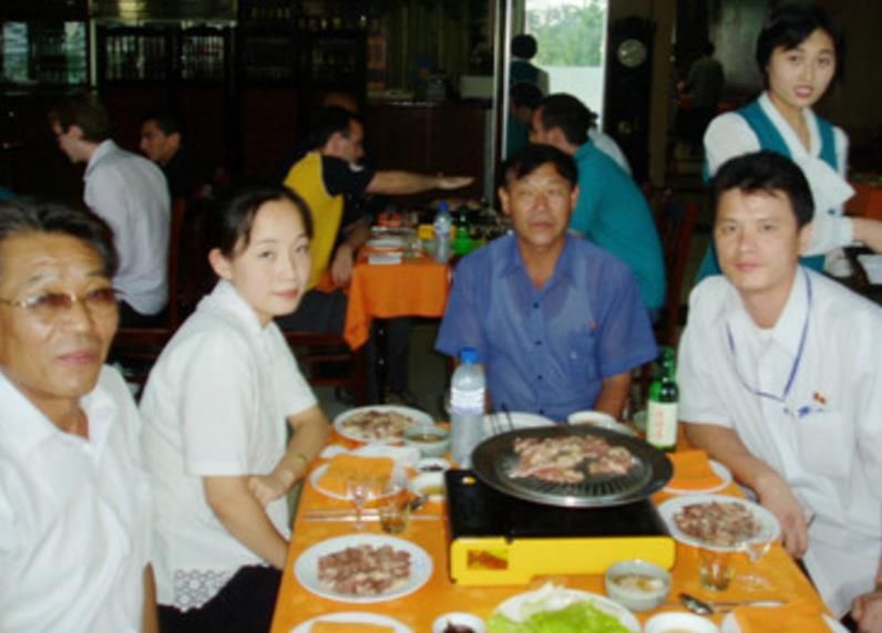 韩国人聚餐,日本人聚餐,朝鲜人聚餐,中国人聚餐