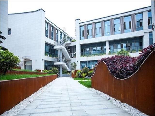 涉案金额860个亿，受害人数接近900多万，又一个网贷平台崩盘