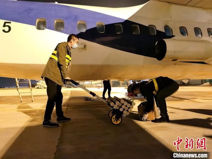 #辽宁省气象局#辽宁省气象部门开展空地联合增雨作业 助春播降火险