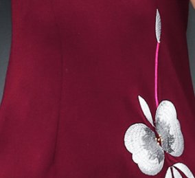 “小个子”女人别穿得太寒碜，夏天穿这改良旗袍，时髦有女人味