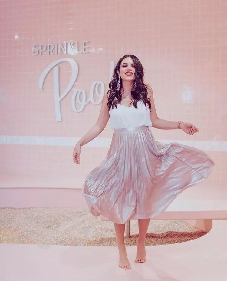 沈月的五五分身材还有救吗?看ins身高160的博主怎么解锁尴尬身材