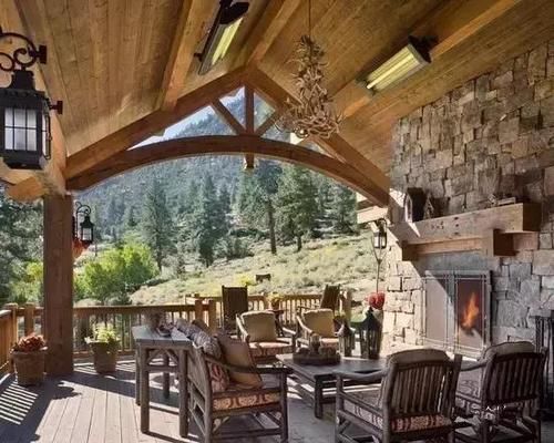 露台装成这样，一看就是个土豪，这样的露台谁不想要一个呢？