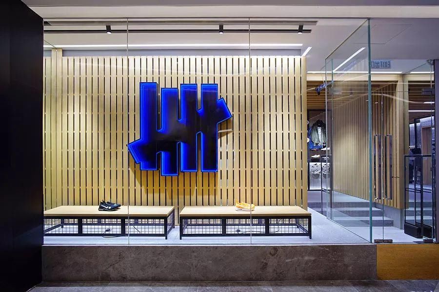 猛货球鞋扎堆!UNDEFEATED 大中华区首家店铺盛大开业!
