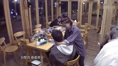 又双叒被曝分手还劈腿嫩模，他无奈辟谣称：没时间出轨
