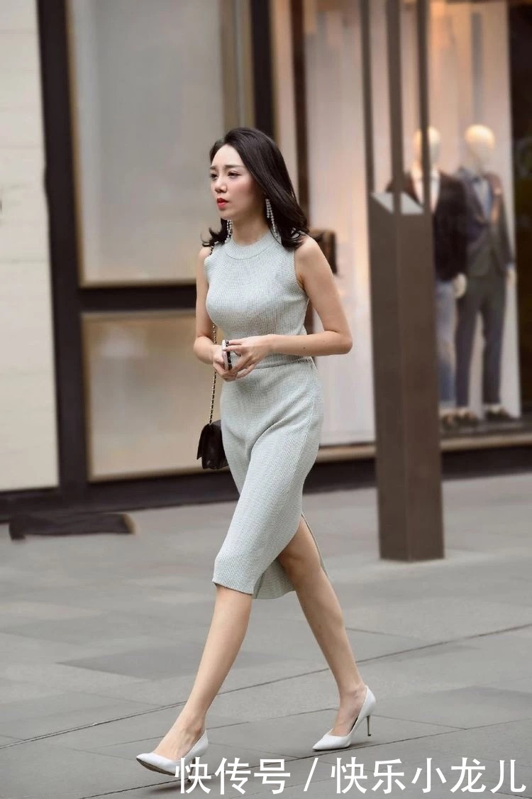  『小姐姐』街拍：那些穿裙子的小姐姐，审美一个比一个奇葩！