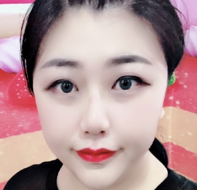 『蓝色』乔碧萝为何只戴“蓝色美瞳”?听到她的解释,原谅我不厚道的笑了