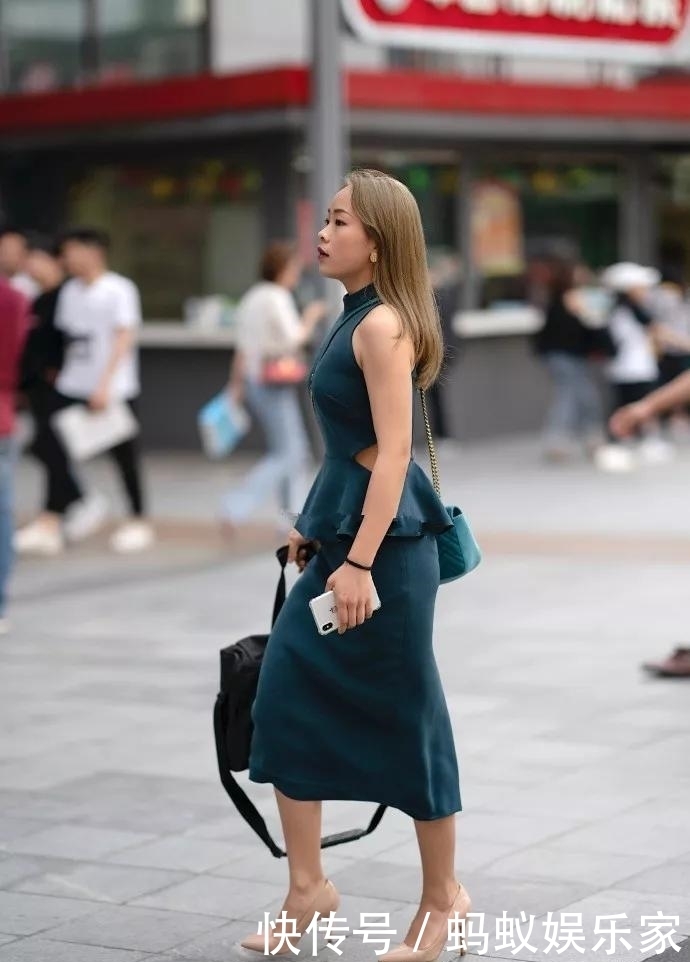 优雅:穿出时尚的气质,高跟鞋让女性大秀美腿