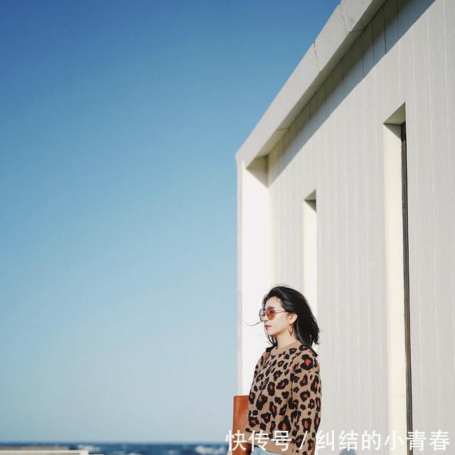 『博主』毛衣下面别配阔腿裤了,学学三木博主这几种搭法,闭着眼照穿就行