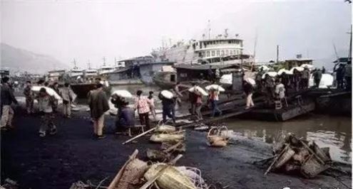  「小贩」80年代珍贵旧照，忙碌却很开心