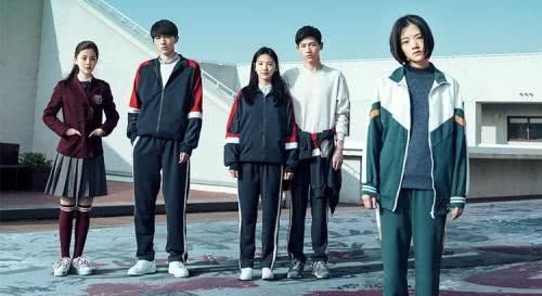 「校园事件」《少年的你》结束后,“校园霸凌”好不容易被重视,却被《冰糖炖雪梨》毁了