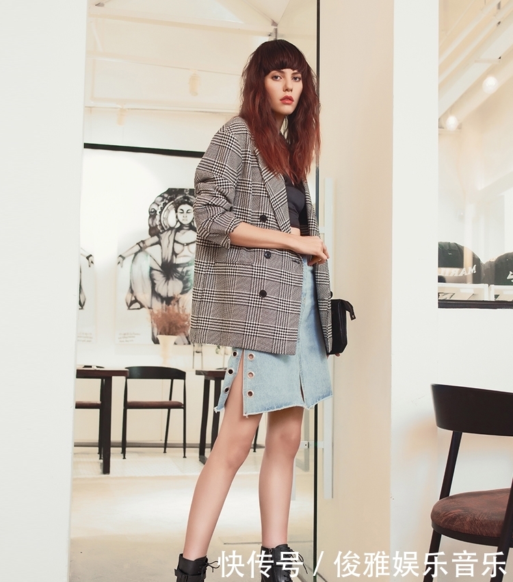 『双马丁靴』酷girl们快把马丁靴穿起来鸭