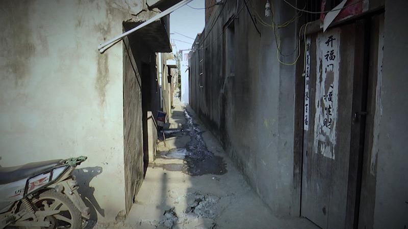  #应付#贫困县路灯都没装 为应付检查竟先花800万刷白墙