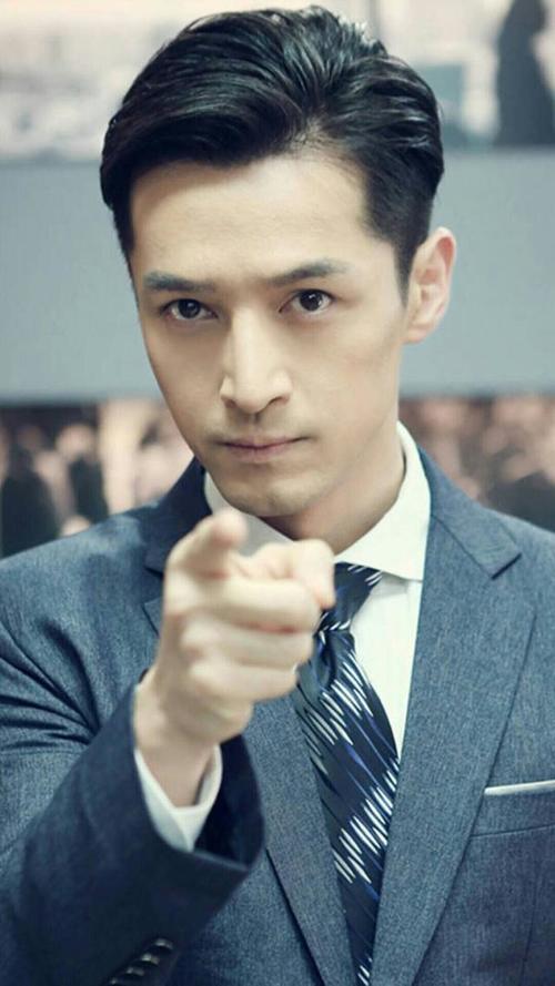 继王宝强张智霖后，胡歌也遭经纪人“背叛”，唐人发严正声明！