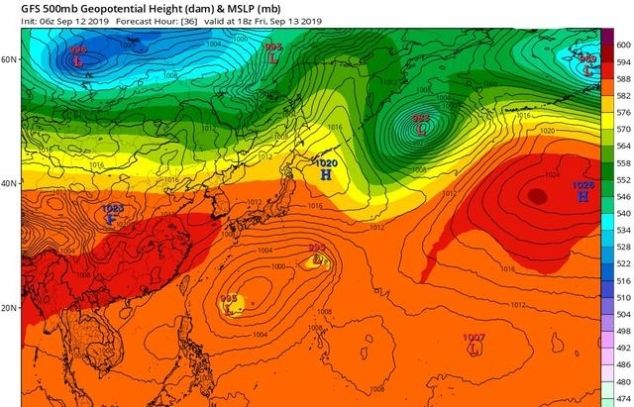  「胚胎」气候异常？“双台风”或即将出现，中秋第1台可能是98W