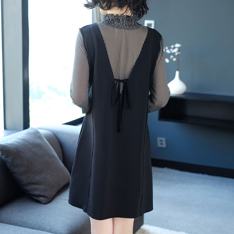 穿过膝裙子才好看，看看这几款，清新吸晴无数人，一款比一款美