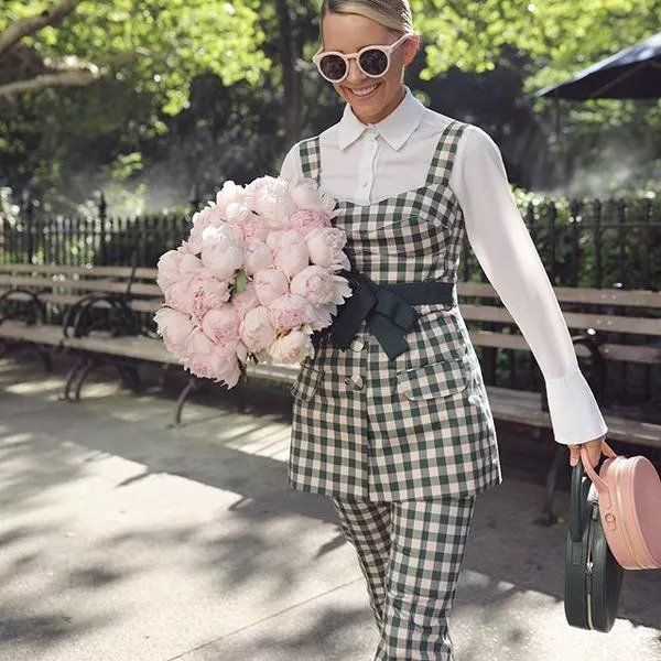 潮流| 珠宝配饰炸裂少女心，带货关键"Ins风"快点安排