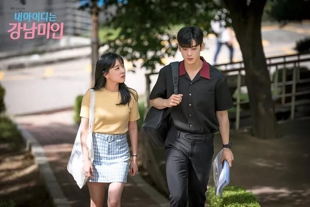 一边骂她一边偷学穿衣经《我的ID是江南美人》的女二让人又爱又恨