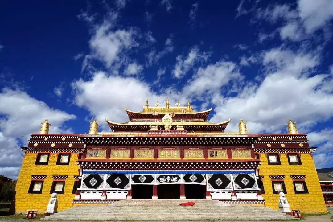 它只是川西的一个小镇!论美却惊艳整个四川!