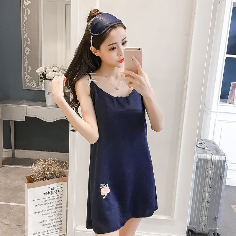 东莞女人“助眠衣” 睡衣你见过吗?网友:不明觉厉，不觉意外啊