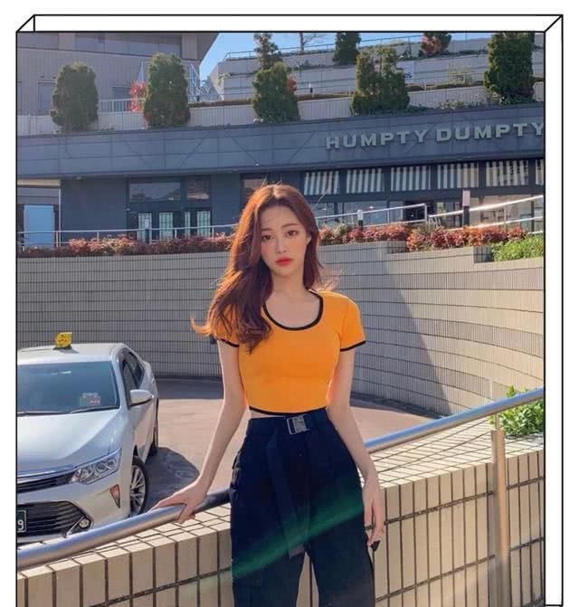  『穿成』为什么直男抵抗不了“又纯又欲”的女孩？因为穿成这样，真的超A