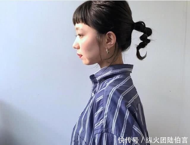  『扎发真』别总是“披头散发”！2020年大火的5种“扎发”，不挑人还好看！